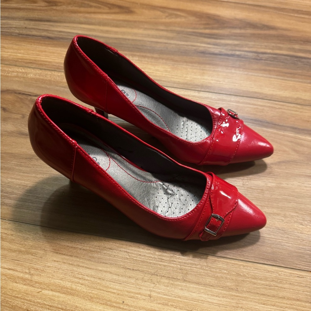 Red Patent Pointed-Toe Heels with Decorative Buckle
